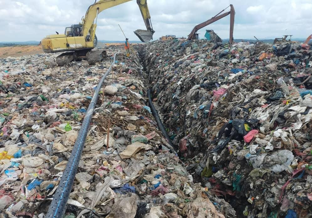 Tempat Pembuangan Sampah Akhir Putri Cempo Solo Jawa Tengah 2022-2